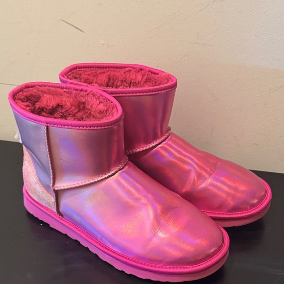 UGG Pink Metallic Ankle Boots - Picture 2 of 14